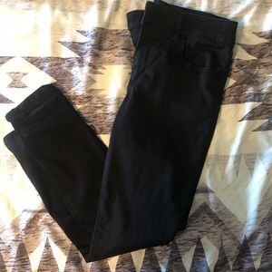 Black jeggings